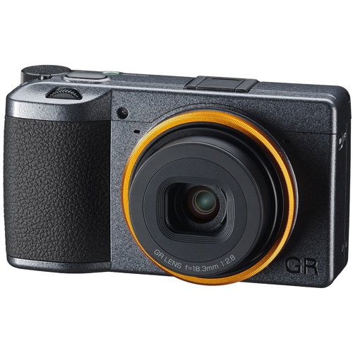 Ricoh GR III Street Edition + Ersatzakku DB110 + Tasche GC-9