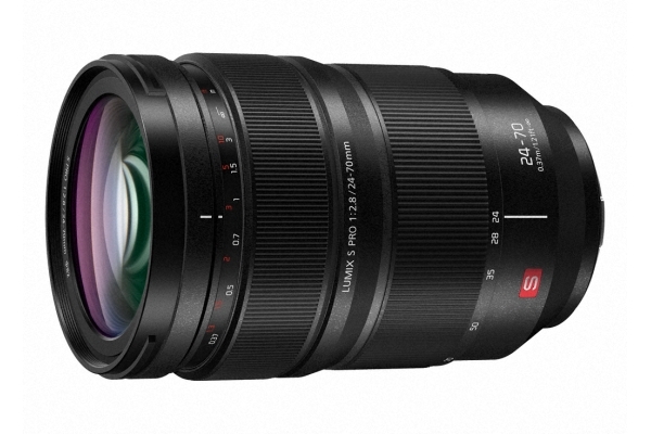Panasonic Lumix S Pro 24-70mm f/2.8   für L-Mount  ( -200 € Cashback von Panasonic)