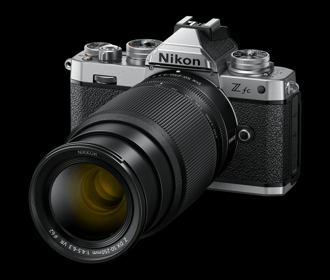Nikon Z fc KIT Z DX 16-50 mm (SE)+Z DX 50-250  ( inkl. 200 € Sofort-Rabatt ) 