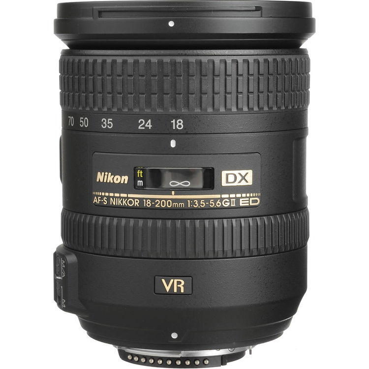 Nikon 18-200mm 1:3,5-5,6 AF-S DX Nikkor G ED VR II 