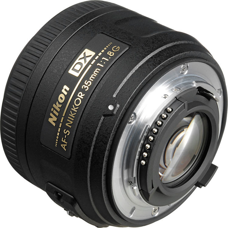 Nikon 35mm 1:1,8 AF-S DX Nikkor G  