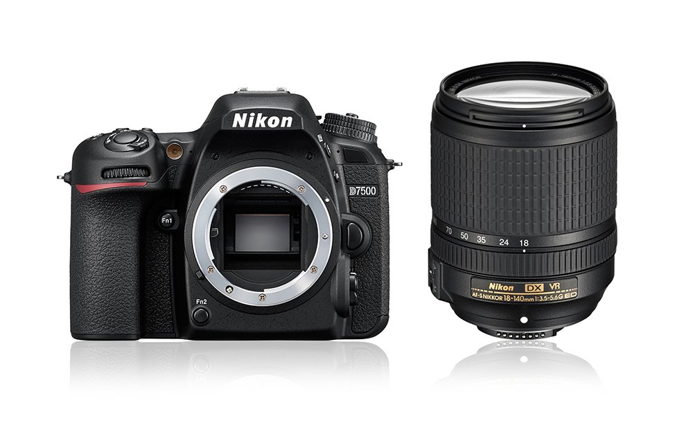 NIKON D7500 + 18-140 ED VR 