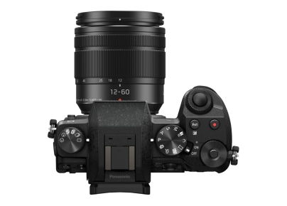 Panasonic Lumix DMC-G70MEG-K +12-60mm Objektiv inkl. SanDisk Extreme SDHC 32GB