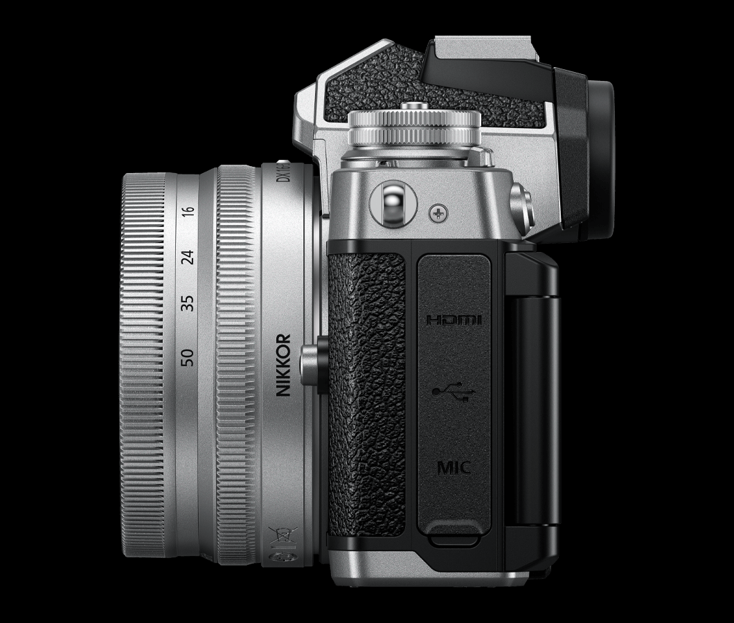 Nikon Z fc KIT Z DX 16-50 mm (SE)+Z DX 50-250  ( inkl. 200 € Sofort-Rabatt ) 
