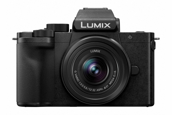 Panasonic Lumix DC-G110 + 12-32 mm Kit 